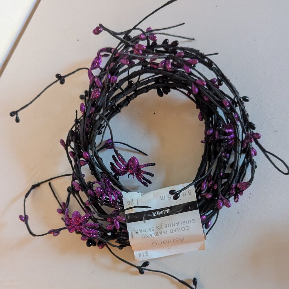 NWT Goth Spider Garland Halloween Decoration Purple Black Floral Ashland Decor